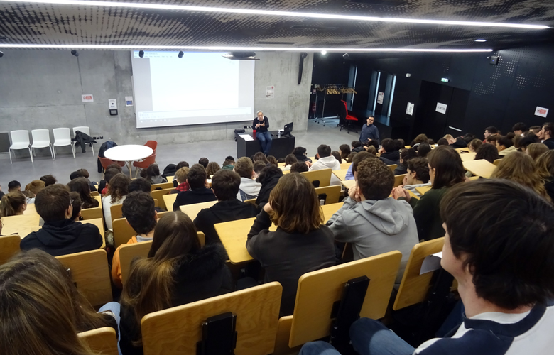 Conférence de M. Iannis Roder