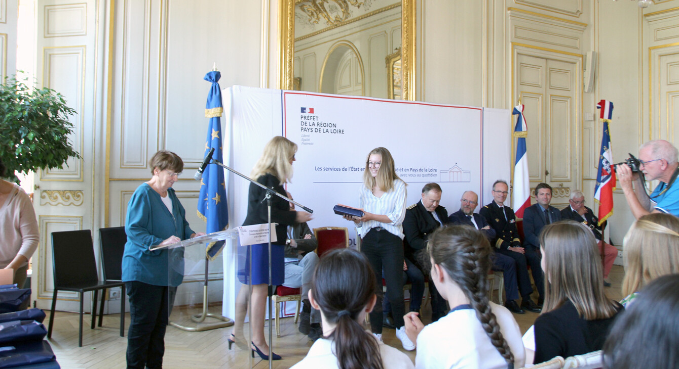 Remise des prix aux lauréats du Concours national de la Résistance et de la Déportation