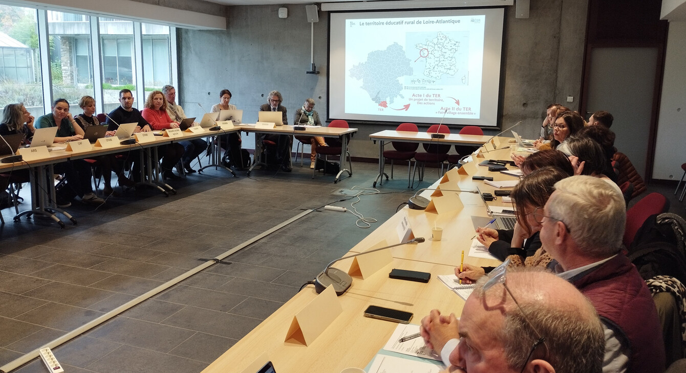 Territoire éducatif rural : « faire village » ensemble