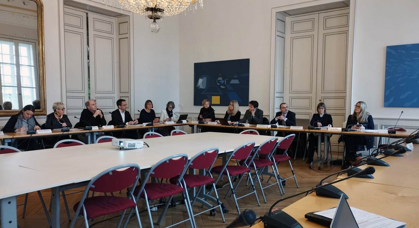 Dialogue avec les élus pour penser l’école rurale de demain