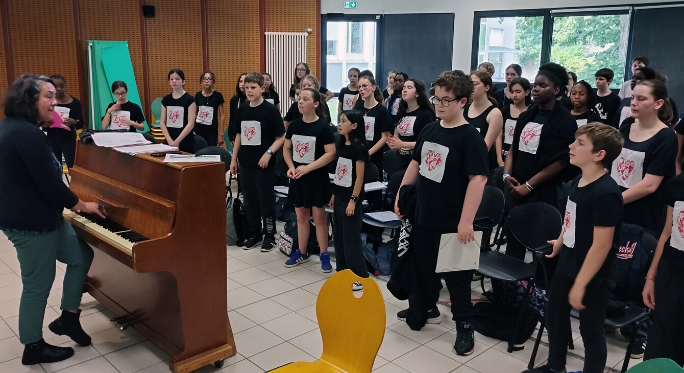 Collège Berlioz : création musicale sur le thème de l’amour