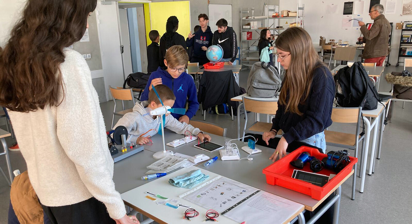Sciences partagées : les lycéens répondent aux écoliers