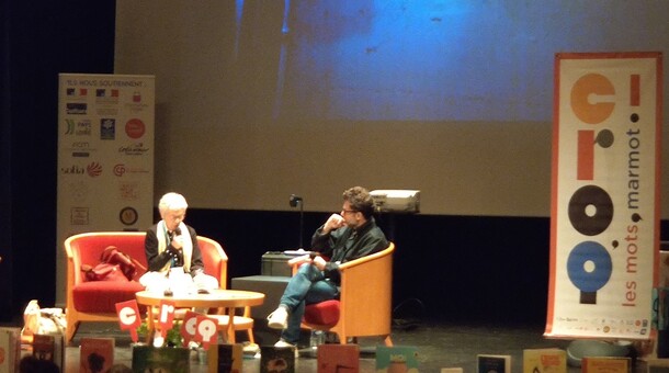 Entretien entre Joëlle Turin, critique littéraire et Olivier Tallec, parrain du salon