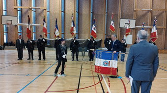 Remise d’un drapeau au lycée Grand Air de La Baule