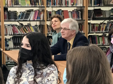 Le Recteur et l'IA-DASEN au collège Andrée Chédid d'Aigrefeuille