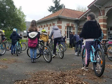 Une classe de découvertes pour enseigner le Savoir Rouler à Vélo (SRAV)