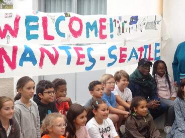Une délégation de Seattle à l'école Anatole de Monzie à Nantes