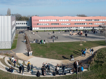 La Ville-aux-Roses : la rénovation du collège est achevée 